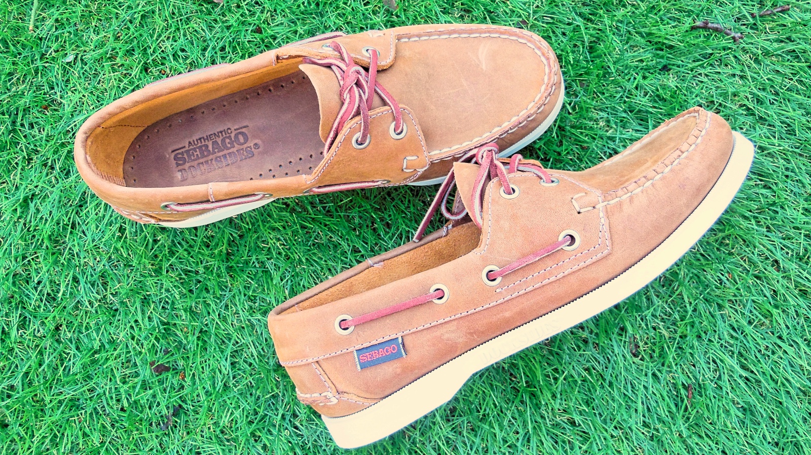 sebago docksides